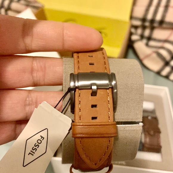 Fossil Three-Hand Interchangeable Strap Box Set - Picture 7 of 8